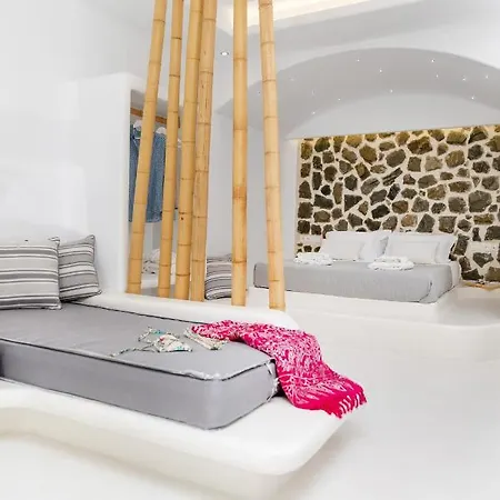 Krina Mare Boutique Naxos City