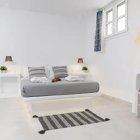 Krina Mare Boutique Naxos City