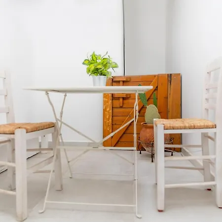 Krina Mare Boutique